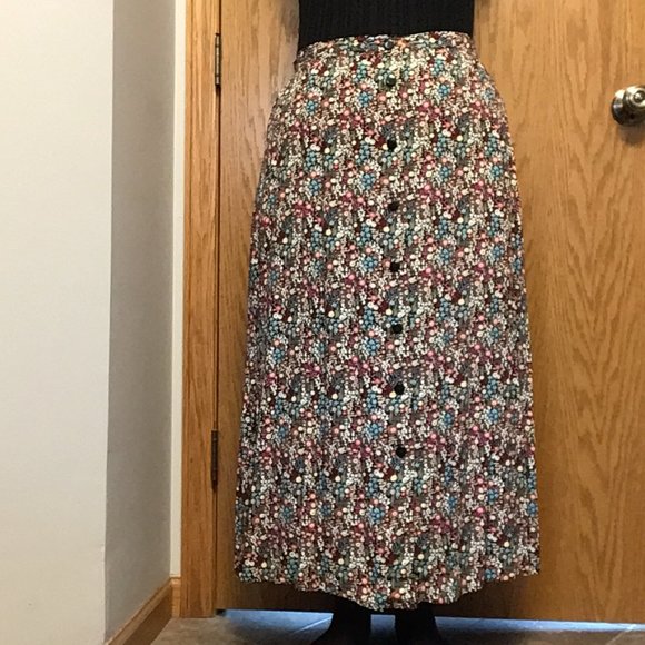 Christopher & Banks multicolor floral button front skirt - Picture 2 of 10